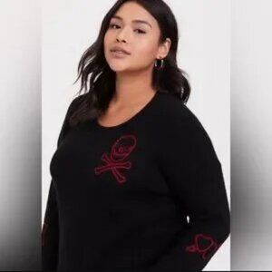 Women’s torrid 1 Black Red Embroidery Skull & Crossbones Crop Pullover Sweater